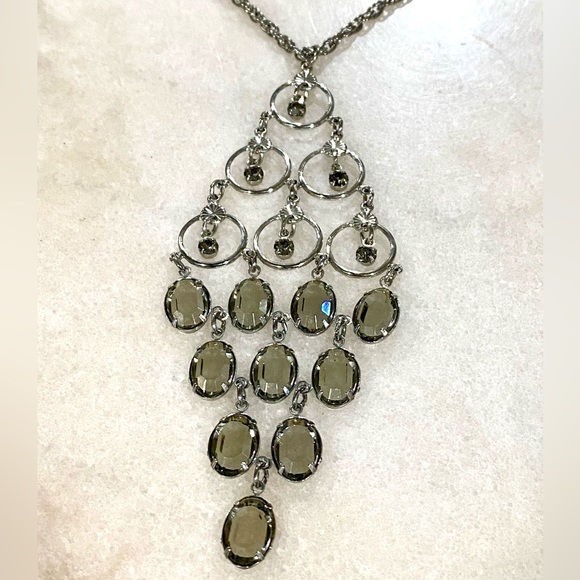 Vintage Crystal Rhinestone Large Pendant Necklace - Picture 2 of 14